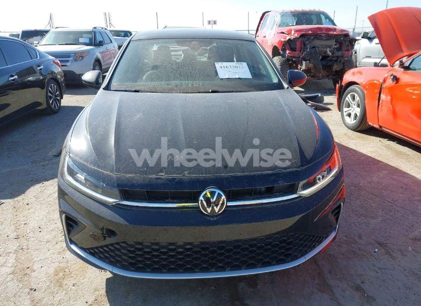 Photo 13 of 2025 Volkswagen Jetta 1.5T SE (VIN 3VW7X7BU2SM006656)