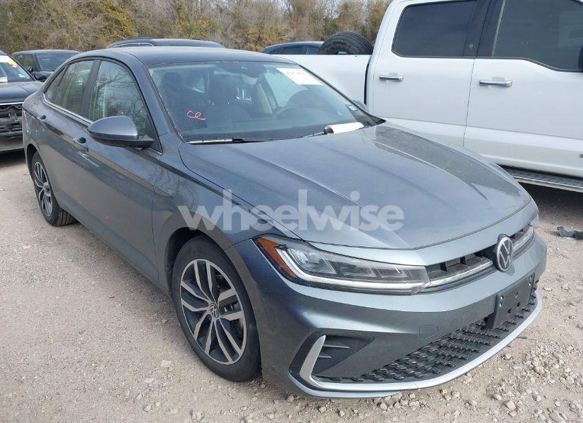 2025 Volkswagen Jetta 1.5T SE (VIN 3VW7X7BU2SM015017) main photo