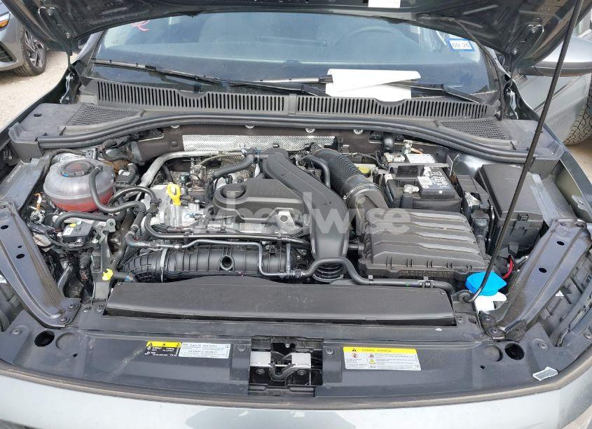 Photo 10 of 2025 Volkswagen Jetta 1.5T SE (VIN 3VW7X7BU2SM015017)