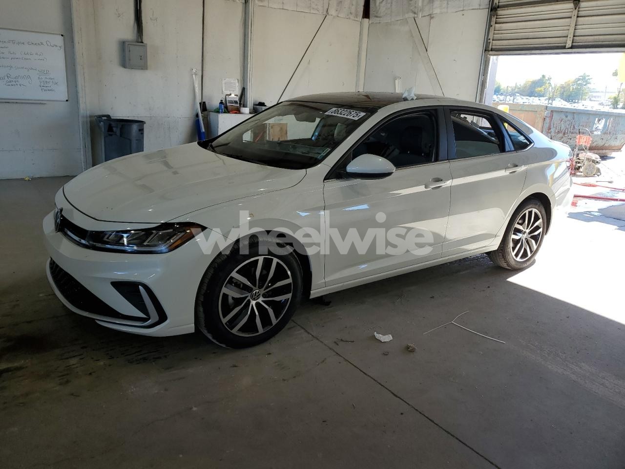 2025 VOLKSWAGEN JETTA SE (VIN 3VW7X7BU2SM046803) main photo