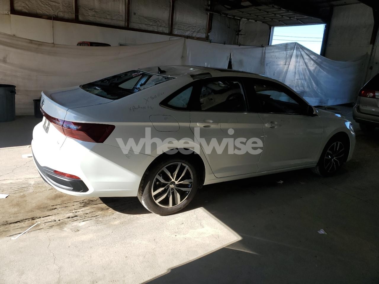 Photo 3 of 2025 VOLKSWAGEN JETTA SE (VIN 3VW7X7BU2SM046803)