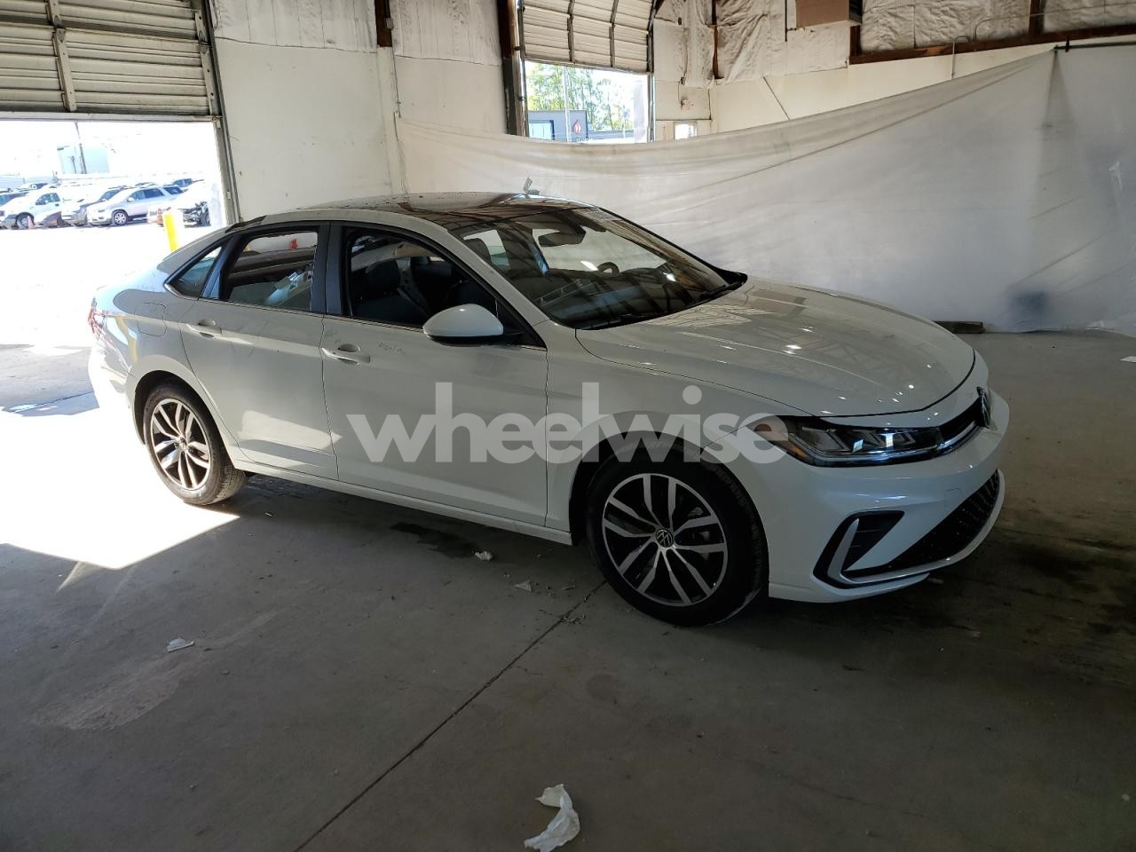 Photo 4 of 2025 VOLKSWAGEN JETTA SE (VIN 3VW7X7BU2SM046803)