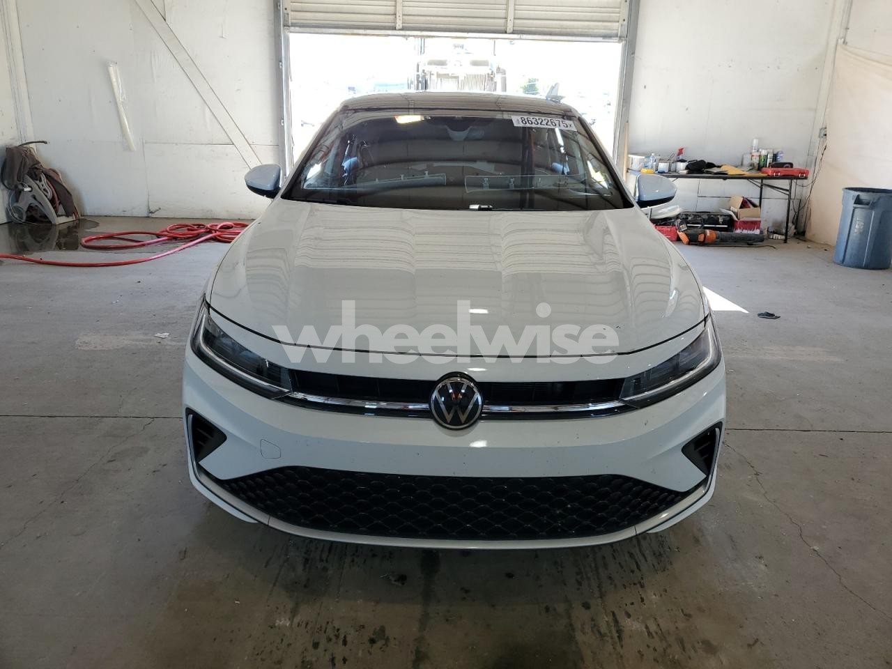 Photo 5 of 2025 VOLKSWAGEN JETTA SE (VIN 3VW7X7BU2SM046803)