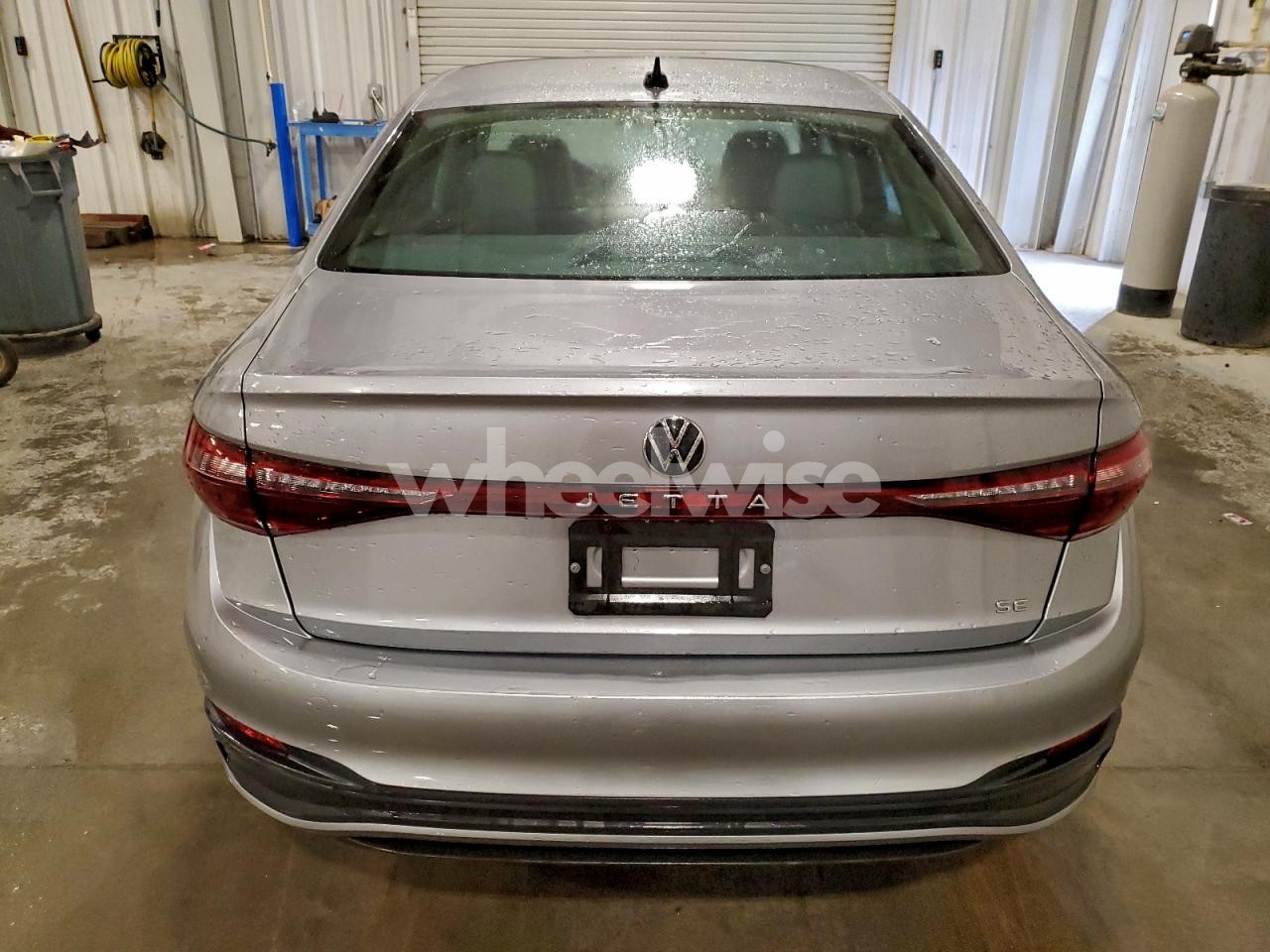 Photo 6 of 2025 VOLKSWAGEN JETTA SE (VIN 3VW7X7BU3SM017570)