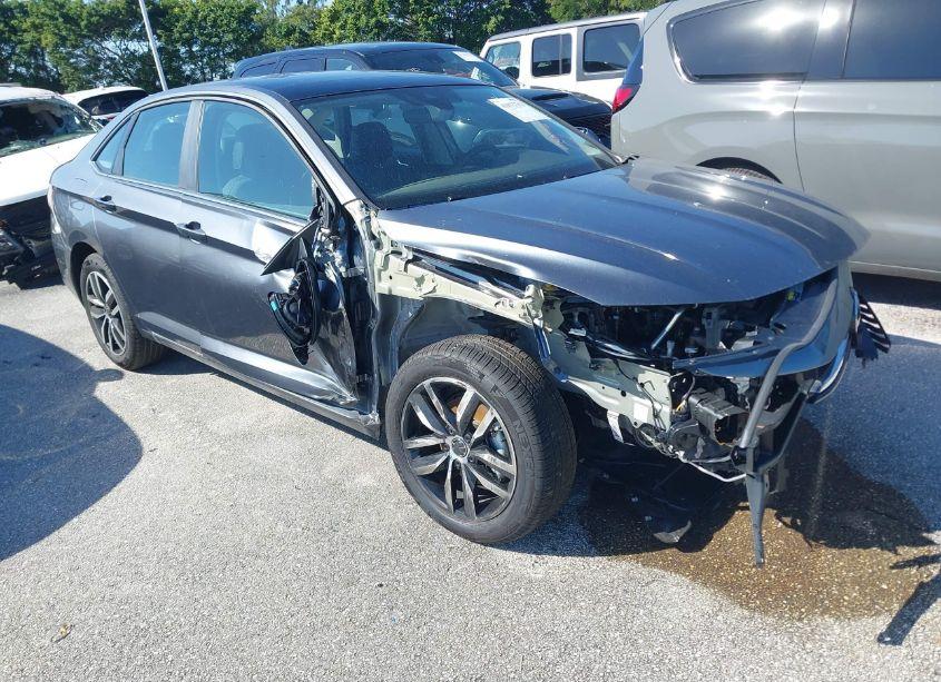 2025 Volkswagen Jetta 1.5T SE (VIN 3VW7X7BU3SM017858) main photo