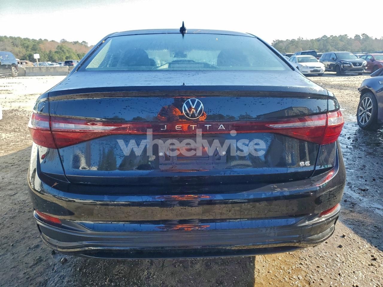 Photo 6 of 2025 VOLKSWAGEN JETTA SE (VIN 3VW7X7BU3SM053100)