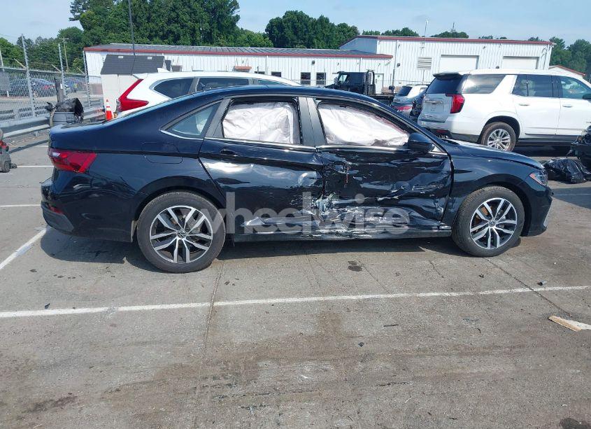 Photo 13 of 2025 Volkswagen Jetta 1.5T SE (VIN 3VW7X7BU5SM012063)