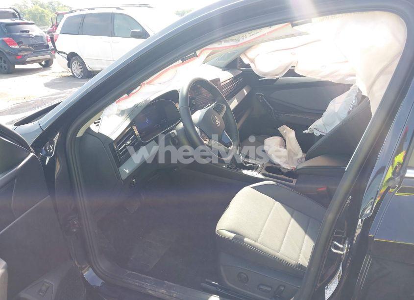 Photo 5 of 2025 Volkswagen Jetta 1.5T SE (VIN 3VW7X7BU5SM012063)