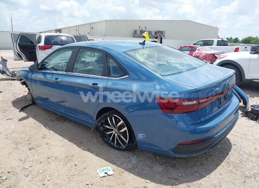 Photo 3 of 2025 Volkswagen Jetta 1.5T SE (VIN 3VW7X7BU5SM060761)
