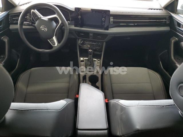 Photo 6 of 2025 VOLKSWAGEN JETTA SE (VIN 3VW7X7BU7SM085077)