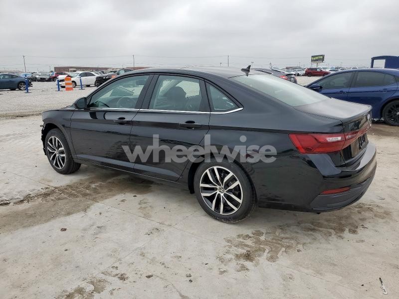 Photo 6 of 2025 VOLKSWAGEN JETTA SE (VIN 3VW7X7BU7SM104016)