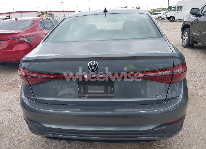 Photo 16 of 2025 Volkswagen Jetta 1.5T SE (VIN 3VW7X7BU8SM007617)