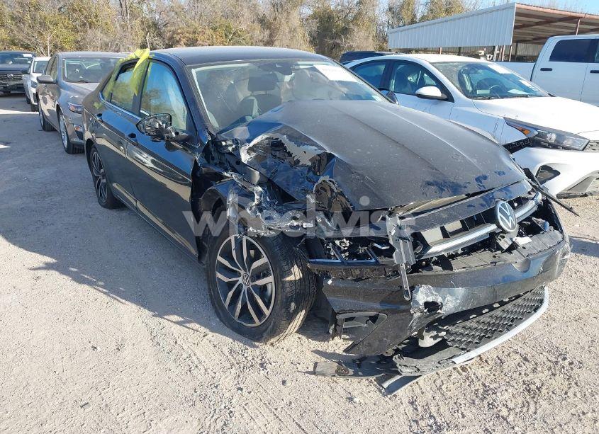 2025 Volkswagen Jetta 1.5T SE (VIN 3VW7X7BU8SM013630) main photo