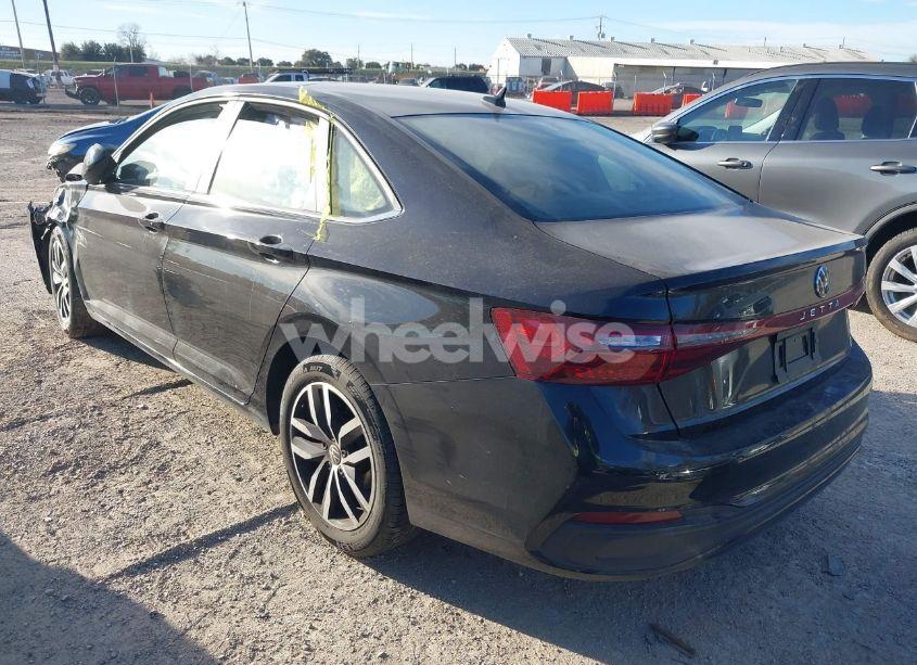 Photo 3 of 2025 Volkswagen Jetta 1.5T SE (VIN 3VW7X7BU8SM013630)