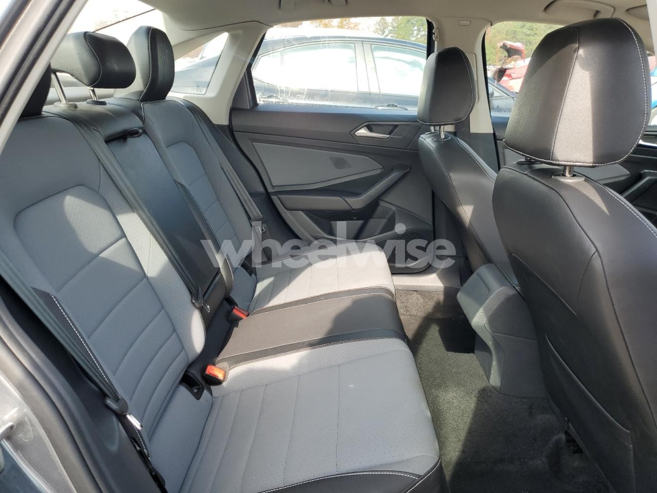 Photo 10 of 2025 VOLKSWAGEN JETTA SE (VIN 3VW7X7BUXSM015282)