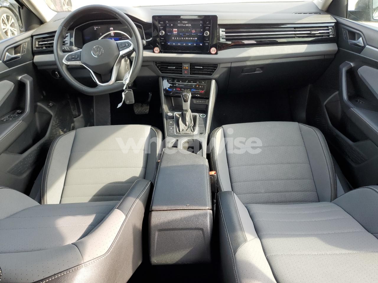 Photo 8 of 2025 VOLKSWAGEN JETTA SE (VIN 3VW7X7BUXSM015282)