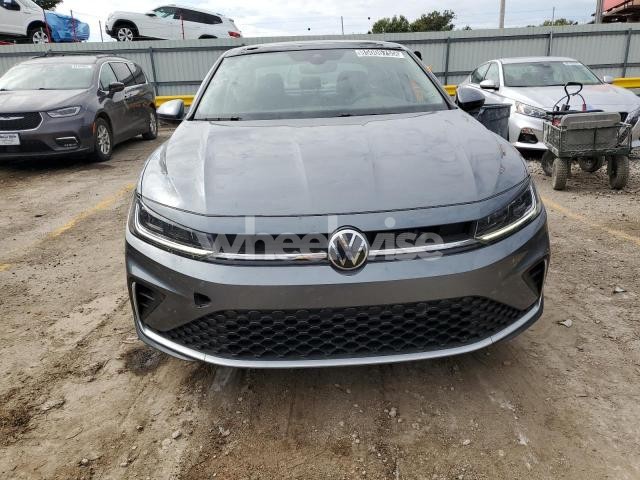 Photo 9 of 2025 VOLKSWAGEN JETTA SE (VIN 3VW7X7BUXSM037914)