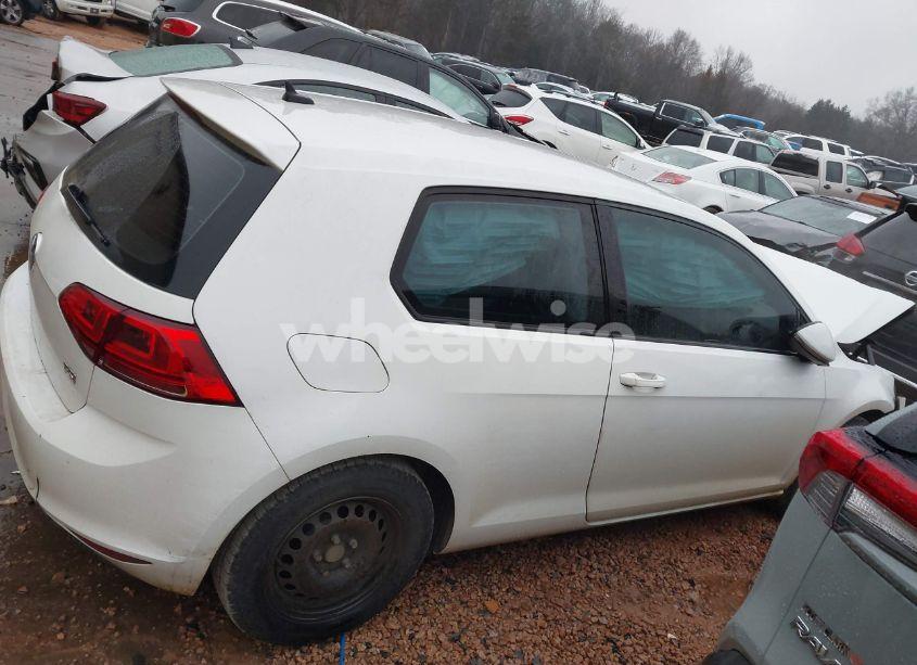 Photo 13 of 2015 Volkswagen Golf LAUNCH EDITION 2-DOOR (VIN 3VW817AU0FM025414)