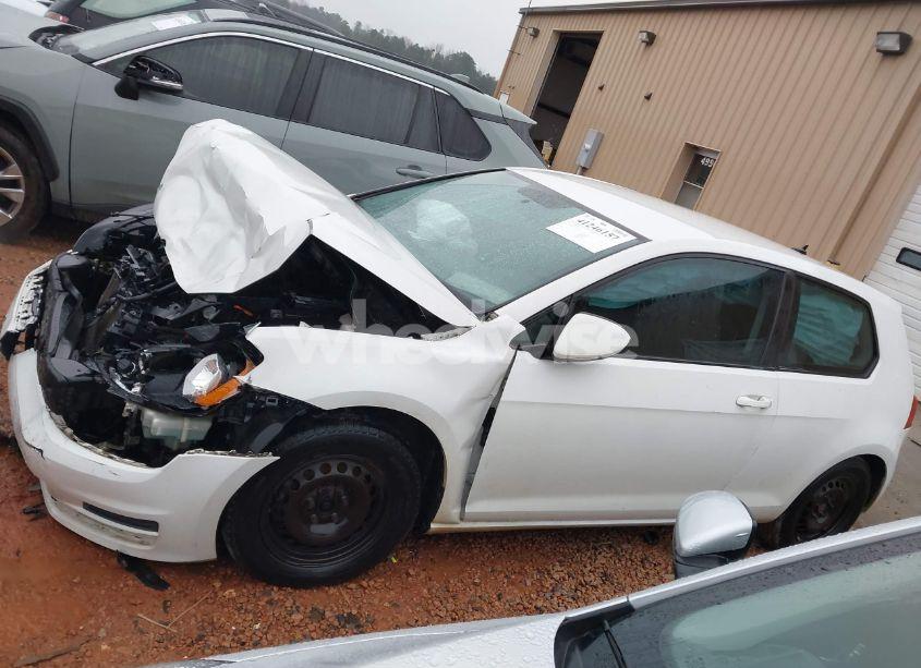 Photo 14 of 2015 Volkswagen Golf LAUNCH EDITION 2-DOOR (VIN 3VW817AU0FM025414)