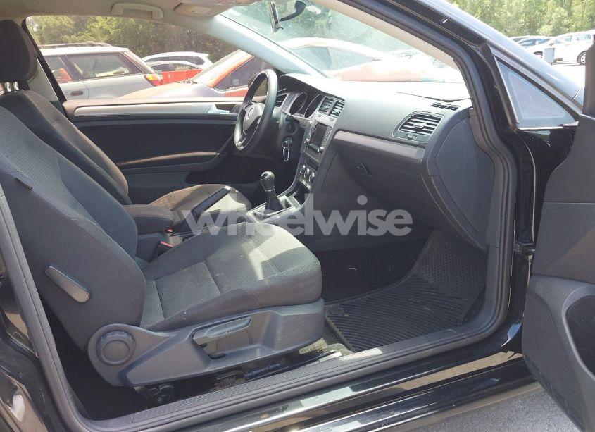 Photo 5 of 2015 Volkswagen Golf LAUNCH EDITION 2-DOOR (VIN 3VW817AU2FM018190)