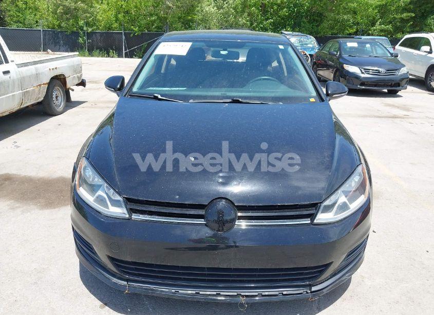 Photo 6 of 2015 Volkswagen Golf LAUNCH EDITION 2-DOOR (VIN 3VW817AU2FM018190)