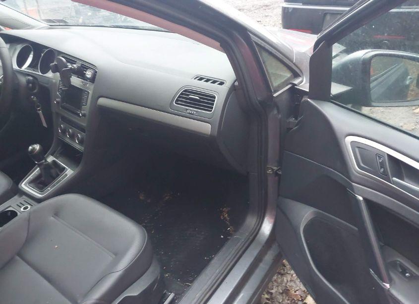 Photo 5 of 2015 Volkswagen Golf TSI S 2-DOOR (VIN 3VW817AU8FM051937)