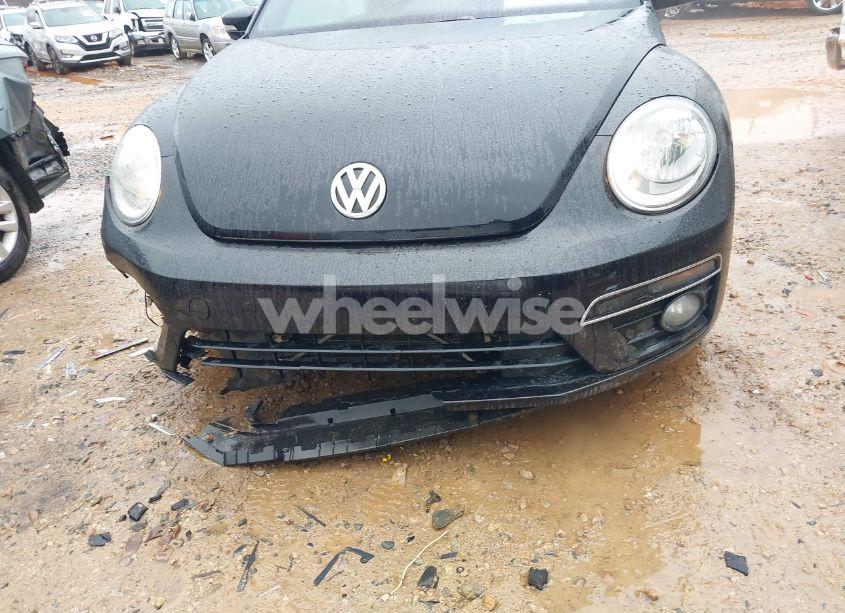 Photo 6 of 2013 Volkswagen Beetle 2.0T (VIN 3VW8T7AT4DM819637)