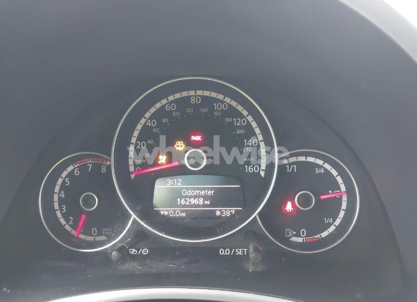 Photo 7 of 2013 Volkswagen Beetle 2.0T (VIN 3VW8T7AT4DM819637)