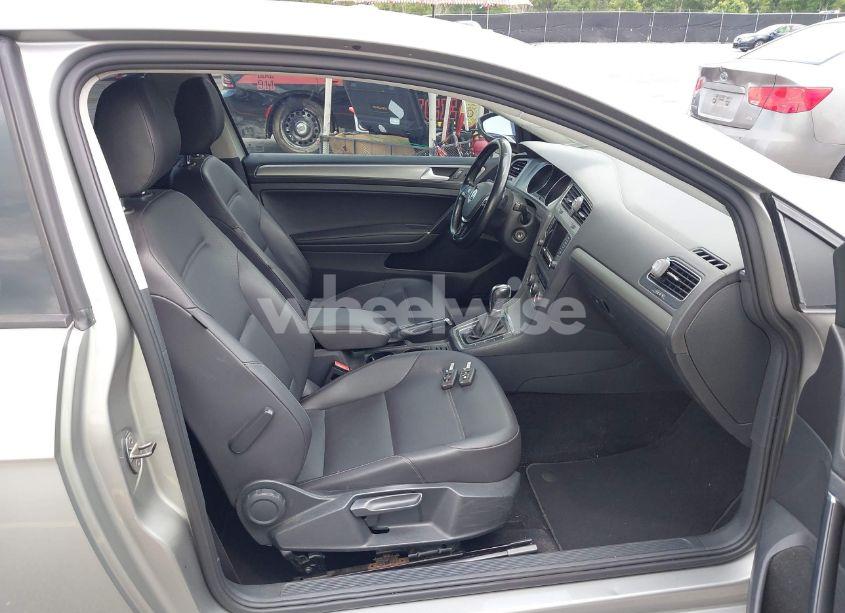 Photo 5 of 2015 Volkswagen Golf TSI S 2-DOOR (VIN 3VW917AU4FM062664)