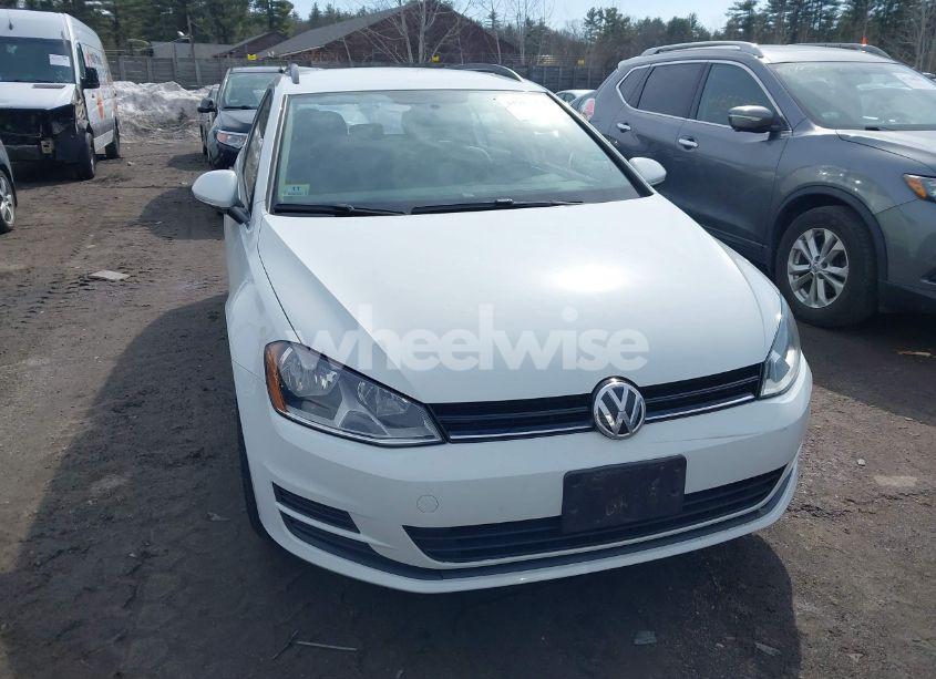 Photo 12 of 2017 Volkswagen Golf SPORTWAGEN TSI S (VIN 3VWA17AUXHM500846)