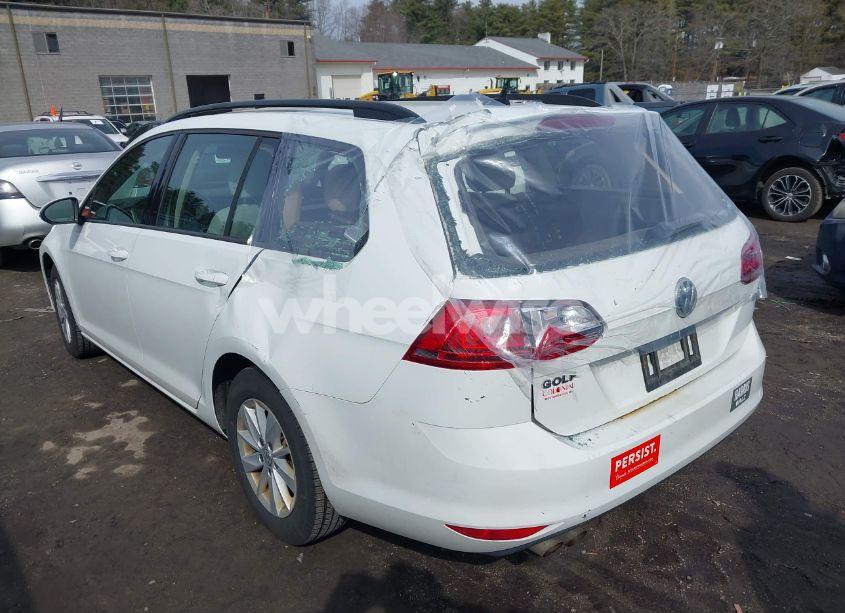 Photo 14 of 2017 Volkswagen Golf SPORTWAGEN TSI S (VIN 3VWA17AUXHM500846)