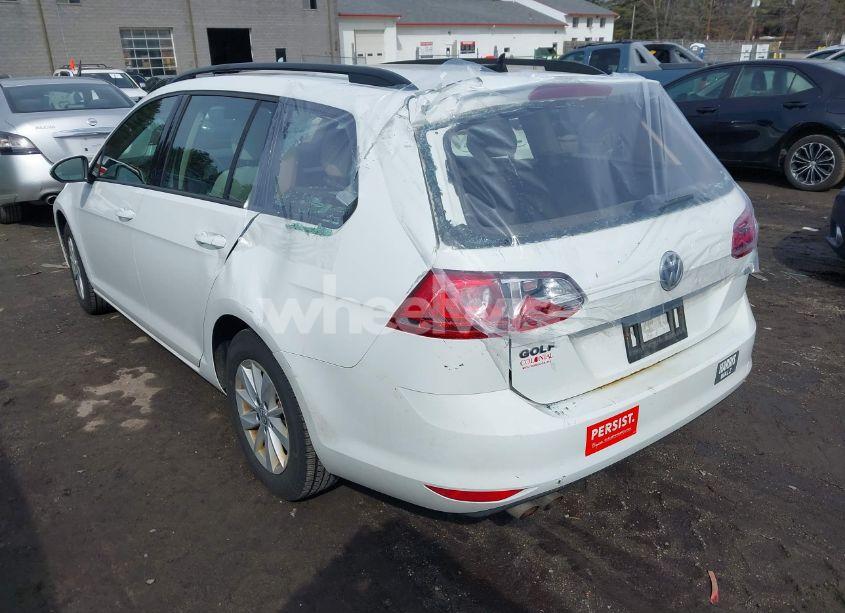 Photo 3 of 2017 Volkswagen Golf SPORTWAGEN TSI S (VIN 3VWA17AUXHM500846)