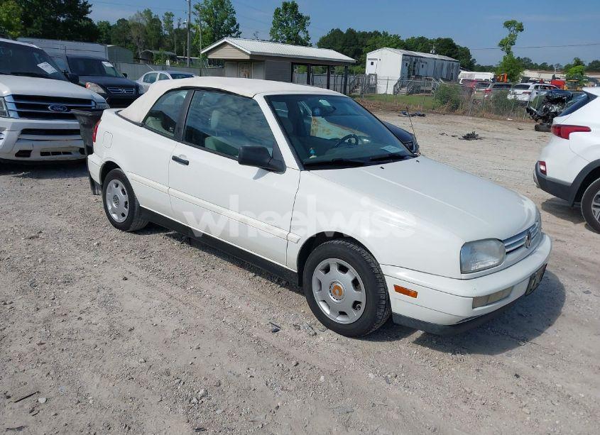 1998 Volkswagen Cabrio GL (VIN 3VWAA81E4WM808669) main photo