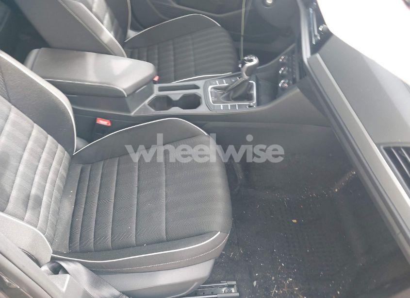 Photo 5 of 2024 Volkswagen Jetta 1.5T SPORT (VIN 3VWAM7BU0RM056206)