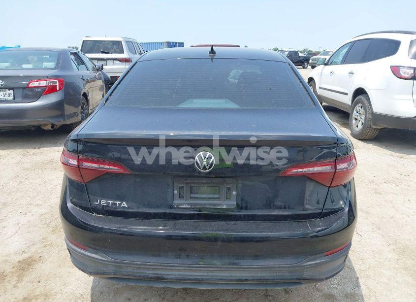 Photo 16 of 2024 Volkswagen Jetta 1.5T SPORT (VIN 3VWAM7BU3RM018730)