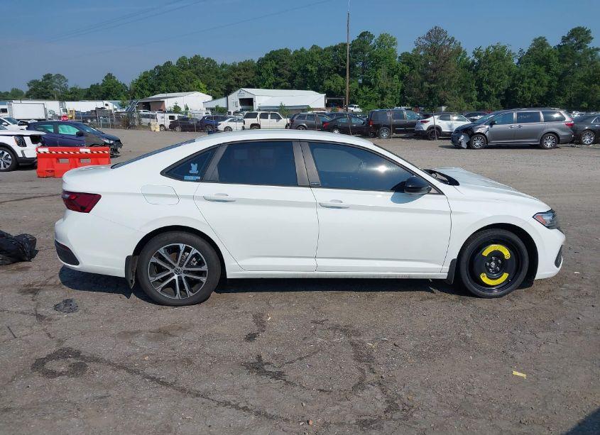 Photo 13 of 2024 Volkswagen Jetta 1.5T SPORT (VIN 3VWAM7BU8RM044143)