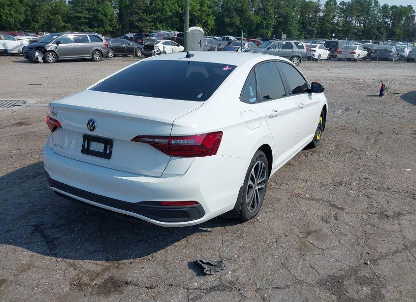 Photo 4 of 2024 Volkswagen Jetta 1.5T SPORT (VIN 3VWAM7BU8RM044143)