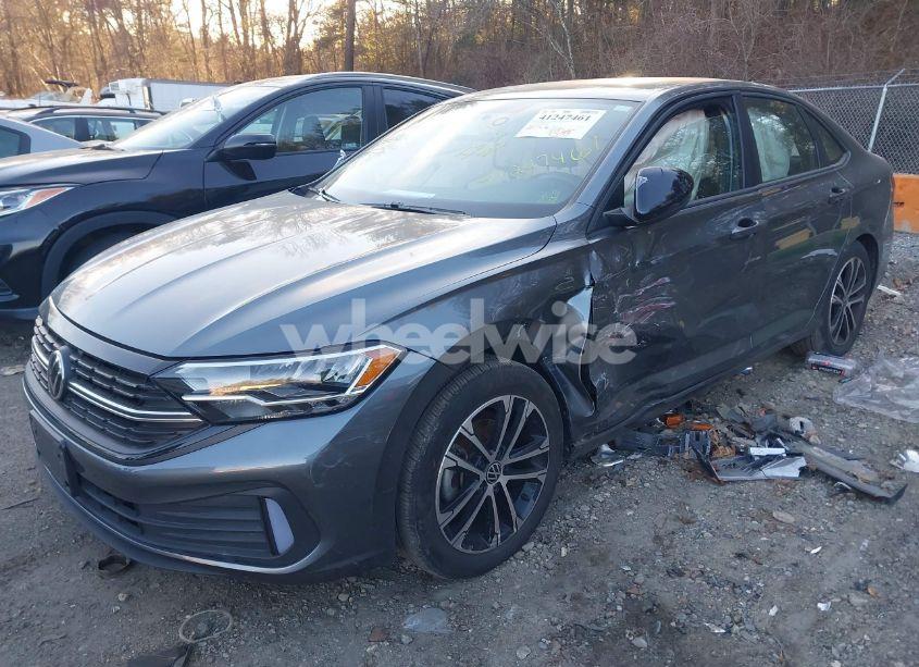 Photo 2 of 2022 Volkswagen Jetta 1.5T SPORT (VIN 3VWAM7BUXNM019593)