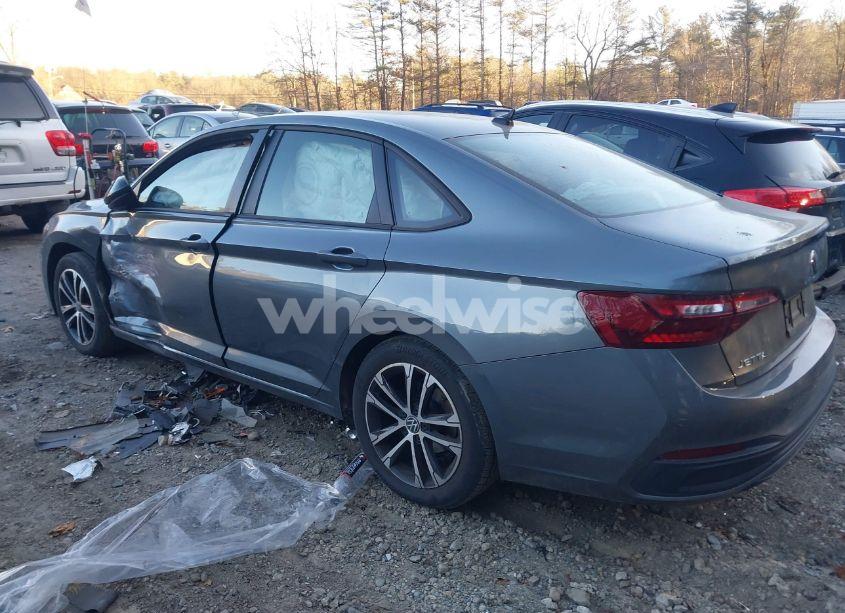 Photo 3 of 2022 Volkswagen Jetta 1.5T SPORT (VIN 3VWAM7BUXNM019593)