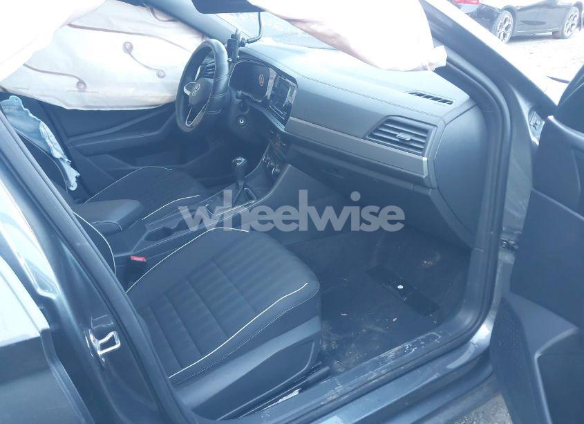 Photo 5 of 2022 Volkswagen Jetta 1.5T SPORT (VIN 3VWAM7BUXNM019593)