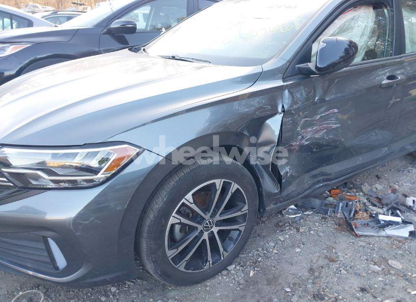 Photo 6 of 2022 Volkswagen Jetta 1.5T SPORT (VIN 3VWAM7BUXNM019593)