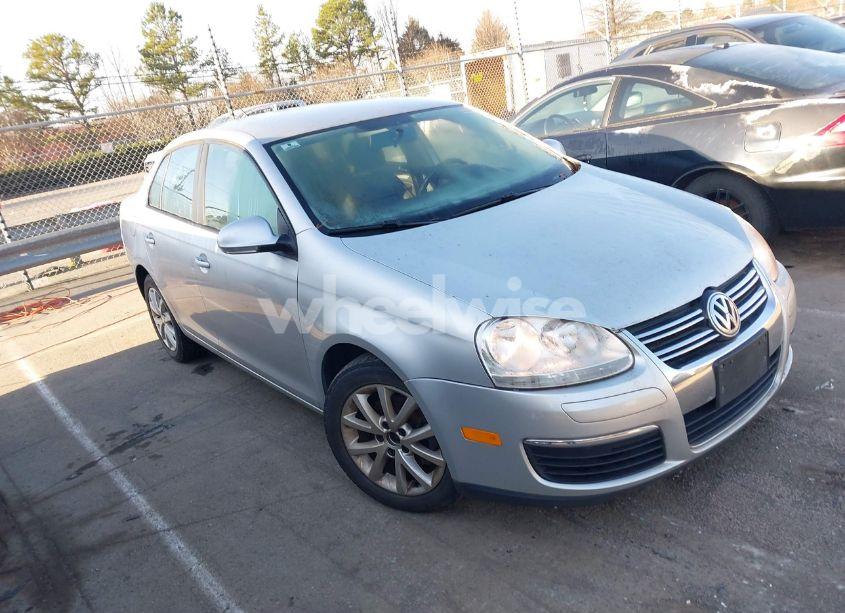 2010 Volkswagen Jetta LIMITED EDITION (VIN 3VWAZ7AJ3AM128450) main photo