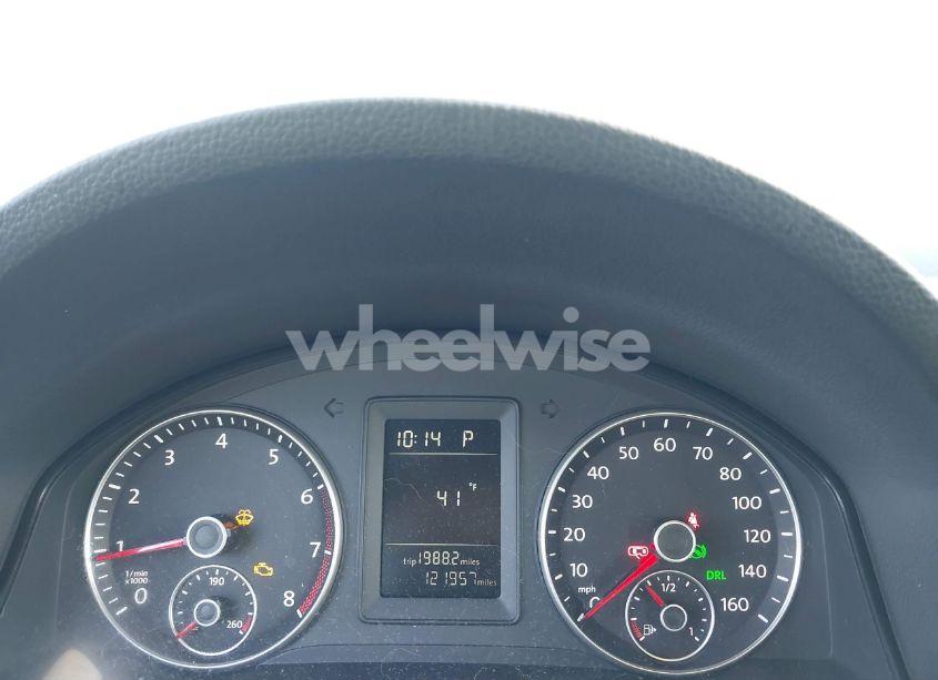 Photo 7 of 2010 Volkswagen Jetta LIMITED EDITION (VIN 3VWAZ7AJ3AM128450)