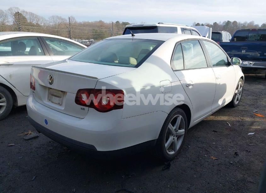 Photo 4 of 2010 Volkswagen Jetta LIMITED EDITION (VIN 3VWAZ7AJ5AM096696)