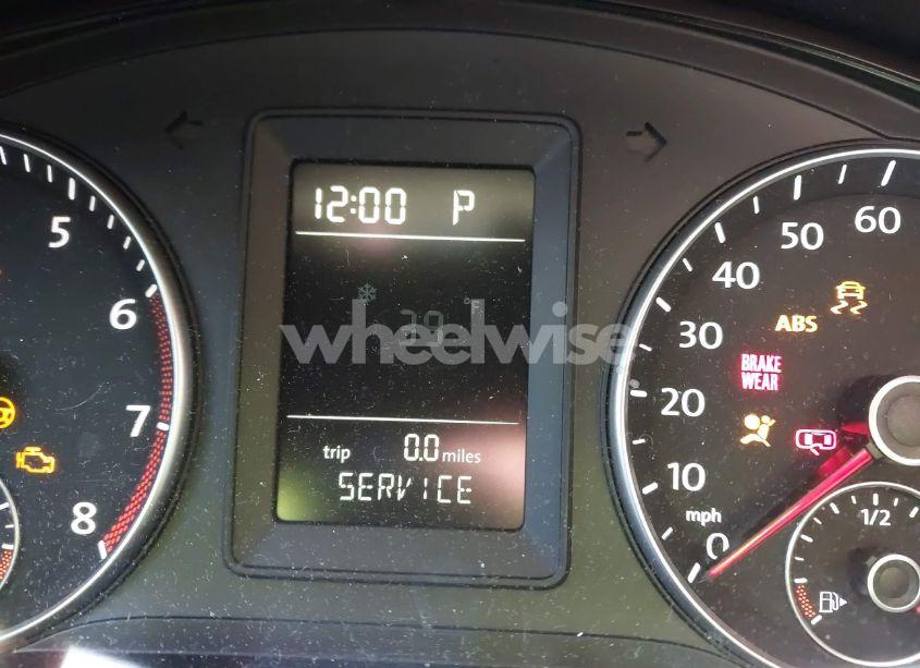 Photo 7 of 2010 Volkswagen Jetta LIMITED EDITION (VIN 3VWAZ7AJ5AM096696)