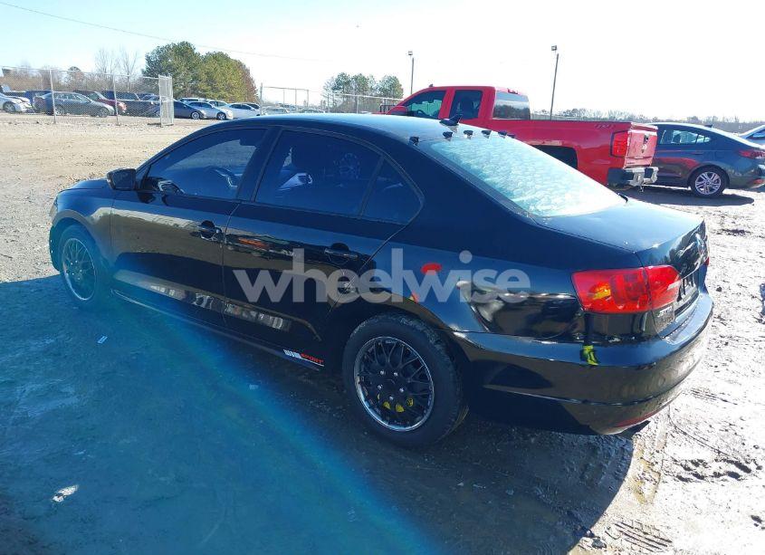 Photo 3 of 2014 Volkswagen Jetta 1.8T SE (VIN 3VWB07AJ4EM332601)