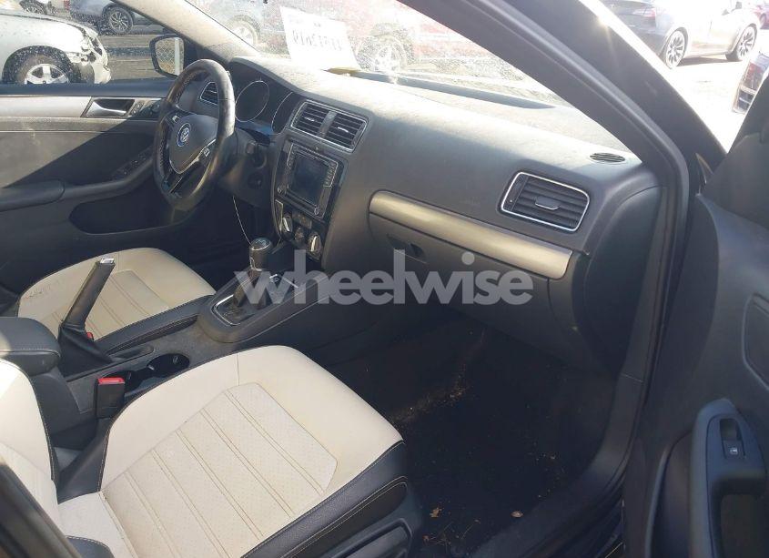 Photo 5 of 2016 Volkswagen Jetta 1.8T SPORT (VIN 3VWB17AJ0GM419959)