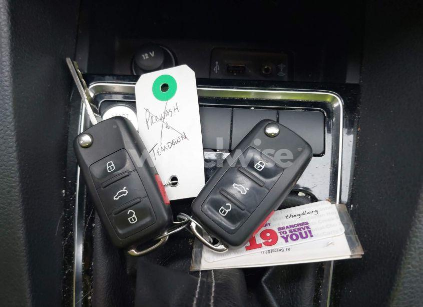 Photo 11 of 2016 Volkswagen Jetta 1.8T SPORT (VIN 3VWB17AJ2GM347940)