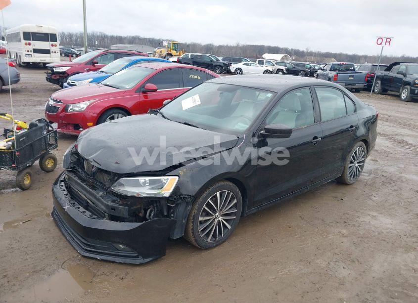Photo 2 of 2016 Volkswagen Jetta 1.8T SPORT (VIN 3VWB17AJ2GM347940)