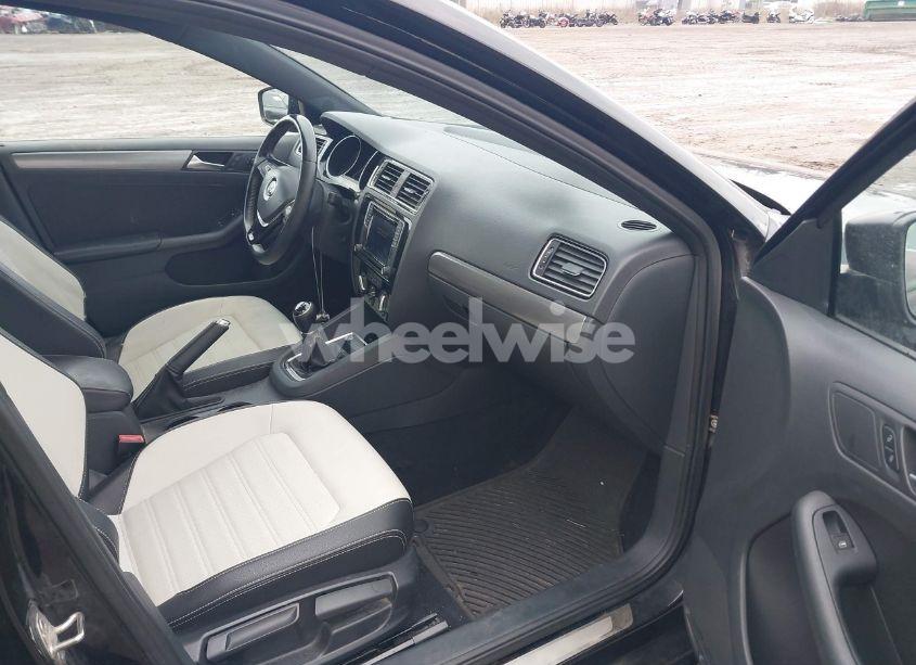 Photo 5 of 2016 Volkswagen Jetta 1.8T SPORT (VIN 3VWB17AJ2GM347940)